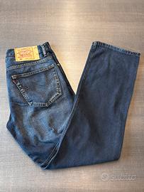 Jeans Levi Strauss 501