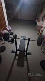 Panca palestra con 100 kg di pesi