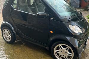 Smart ForTwo 800 CDI 2006 nera
