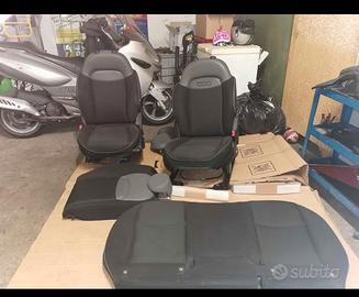 Tappezzeria 500 x come nuova