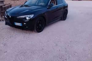 alfa Stelvio 2200  210 cv