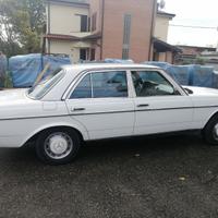 Mercedes 200 1981 Benzina/Metano