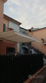TENDA DA SOLE  MOTORIZZATA CON TELECOMANDO (NUOVA)