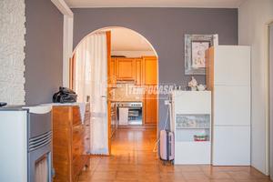 Casa indipendente con ampio giardino e garage