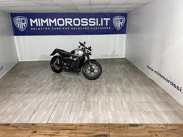 Triumph Street Twin 2600 KM
