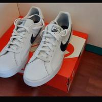 Nike Court Royale AC