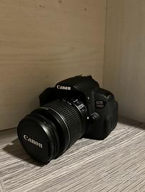 Canon EOS 700D