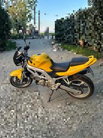 Suzuki sv650