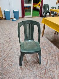 60 sedie di plastica