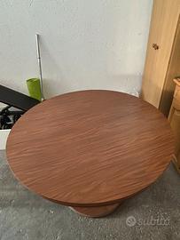 Tavolo in legno allungabile