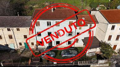 CASA SEMINDIPENDENTE A TREGNAGO