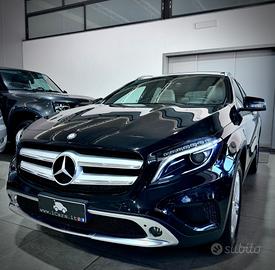 Mercedes-Benz GLA 200d 136CV Executive Tetto Aprib