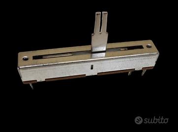 Cross Fader Per Mixer Outline PRO 405