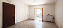 ampio-appartamento-con-giardino-box-e-cantina