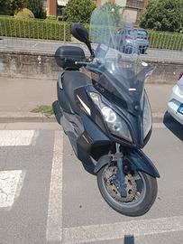 Kymco downtown 300i