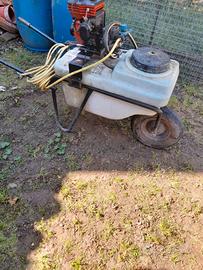 carriola con pompa a motore per vigneto  75 litri
