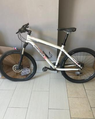 Bici commencal 2011 premier disk