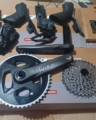 Gruppo SRAM Force AXS 12v