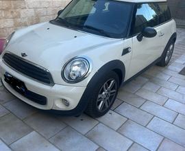 Vendinata mini cooper one, 1.6 ( 55KW )