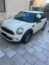 Vendinata mini cooper one, 1.6 ( 55KW )