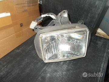 Fari anteriori Piaggio Vespa S GTS Beverly Liberty