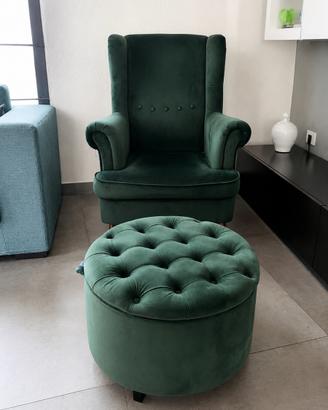 Poltrona Verde in velluto con pouf