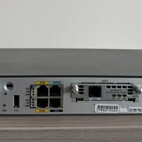 Router Cisco 1841