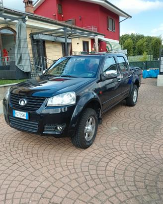 Great Wall Steed 2.4 GPL pick-up 4x4 con ridotte 