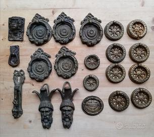 Lotto di maniglie mobili epoca impero