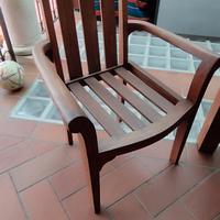 legno Tek tavolo e 4 sedie impilabili 