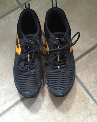 Scarpe da ginnastica