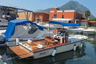 Boston Whaler 22 Outrage EFB - Refitting