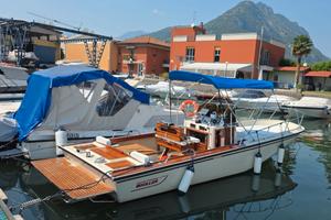 Boston Whaler 22 Outrage EFB - Refitting