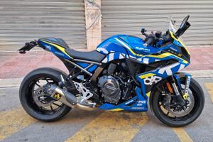 Suzuki GSX-8R