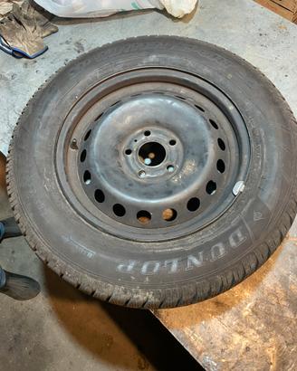 4x Dunlop quattro stagioni  215/65 R16 98H Nissan