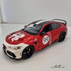 modellino auto scala 1/18 alfa romeo giulia GTAm