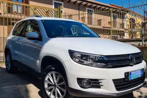 VOLKSWAGEN Tiguan - 2015 CAMBIO AUTOMATICO 4MOTION