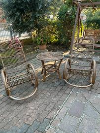 Sedie piu tavolo da giardino