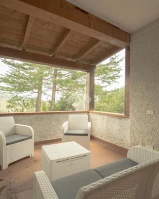 PORZIONE DI BIFAMILIARE A SAN TEODORO