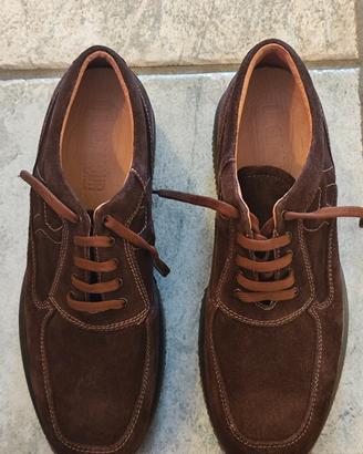 Scarpe n 42 modello Hogan pelle mai indossate