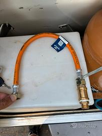 Tubo gas 1/2"  femmina femmina