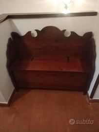Cassapanca e mobile in legno massello 
