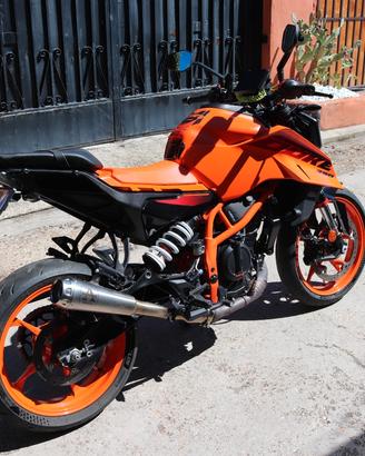 KTM Duke 390 (2025)