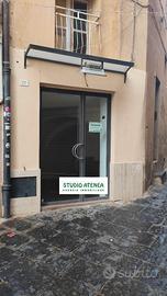 Via Pirandello Magazzino 36 Mq Con Bagno