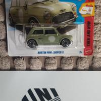 HOT WHEELS AUSTIN MINI COOPER S 1/64