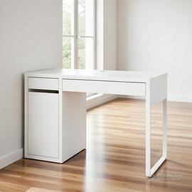 Scrivania IKEA MICKE, bianco, 105x50 cm