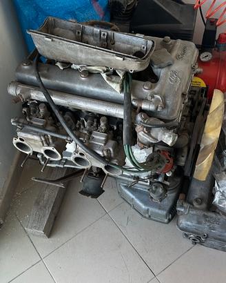 Motore e differenziale alfa romeo gt 2000
