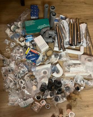 Stock materiale idraulico