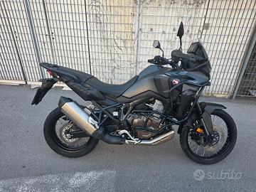  HONDA AFRICA TWIN 1100 
