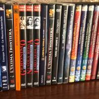 Blocco circa 95 Cd/DVD/VHS